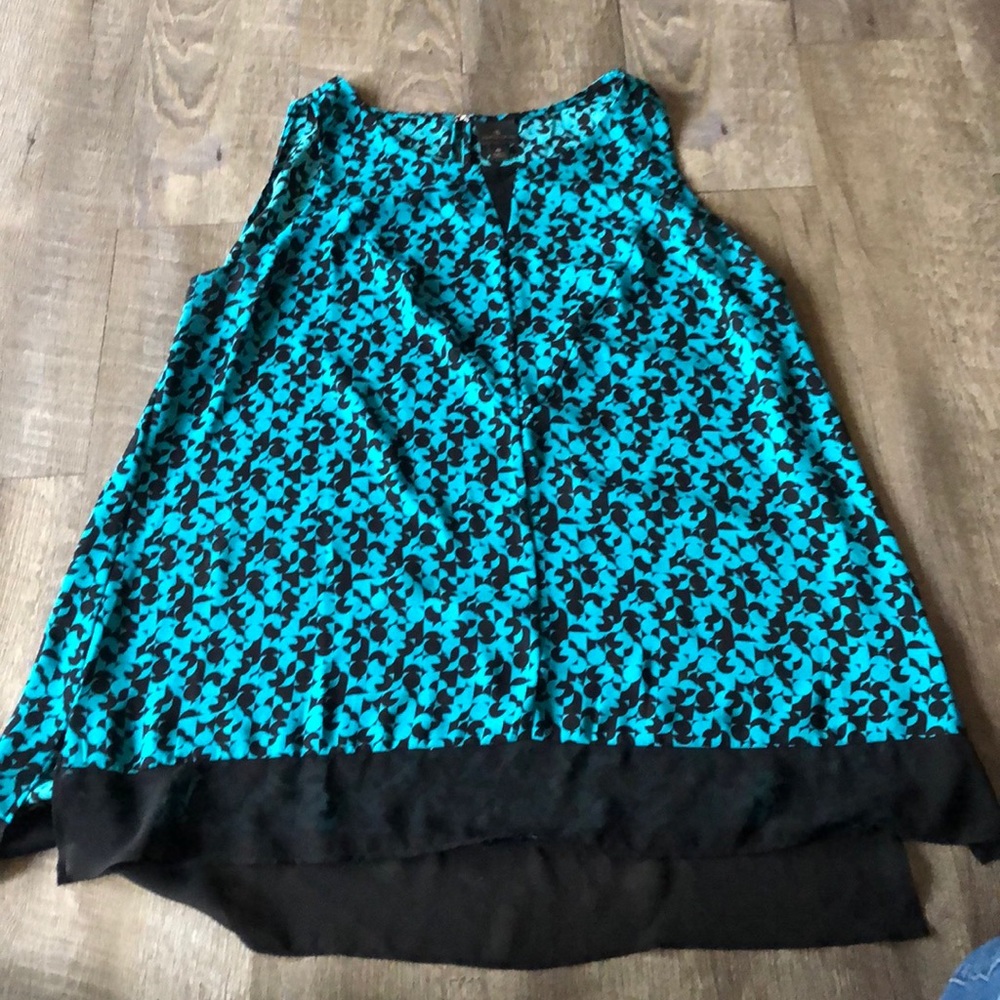 Women’s Dress Shirt